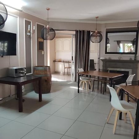 Sunbell Ventures Guesthouse Cape Town Luaran gambar