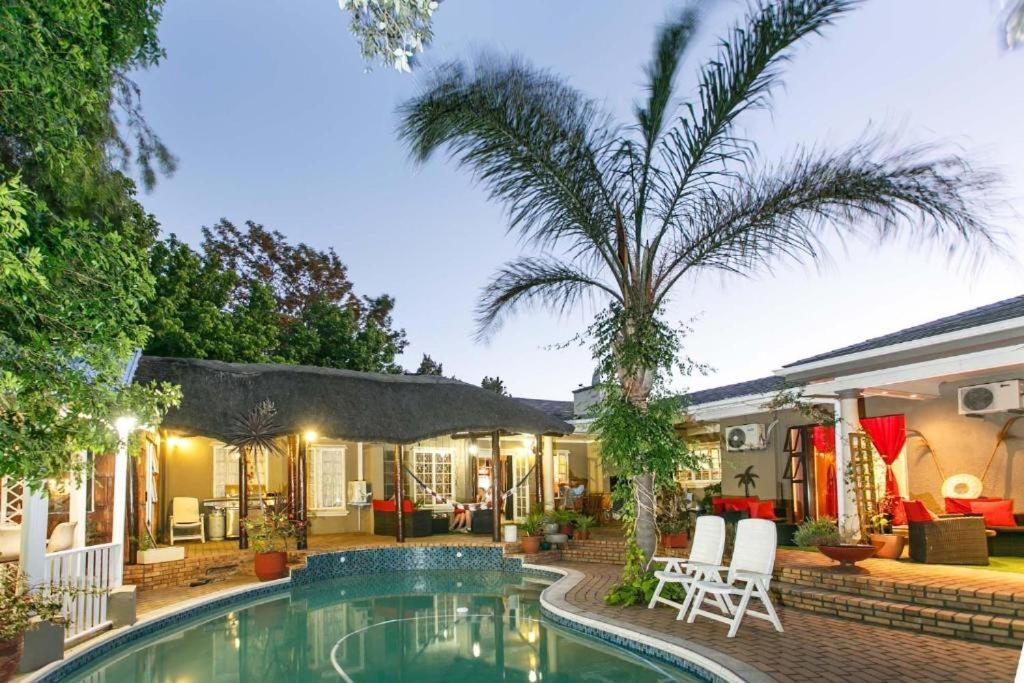 Sunbell Ventures Guesthouse Cape Town Luaran gambar